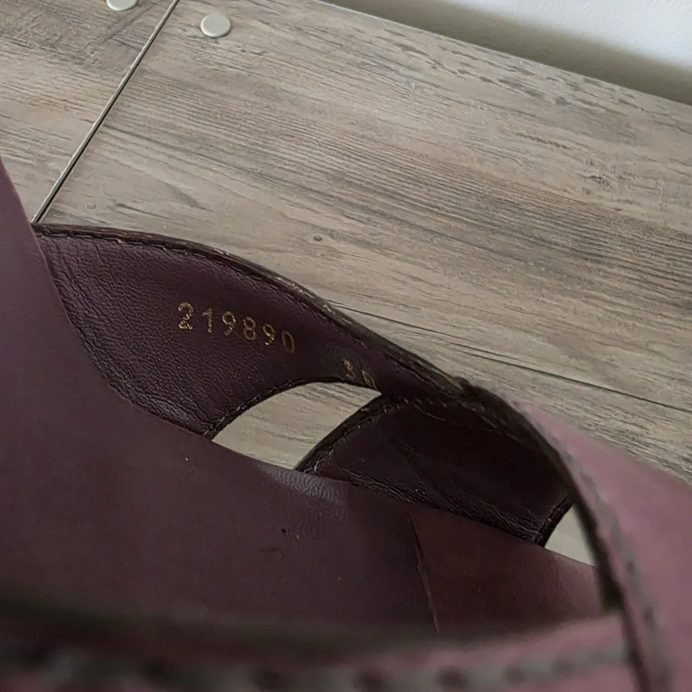 Gucci Purple Strappy Platform Heels - Picture 2 of 5